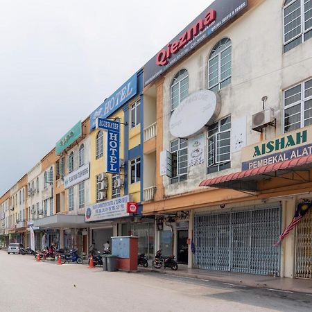 Oyo 44095 Bluewater Hotel Mersing Exteriör bild